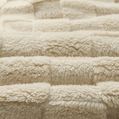 Davos Fluffy Sweater
