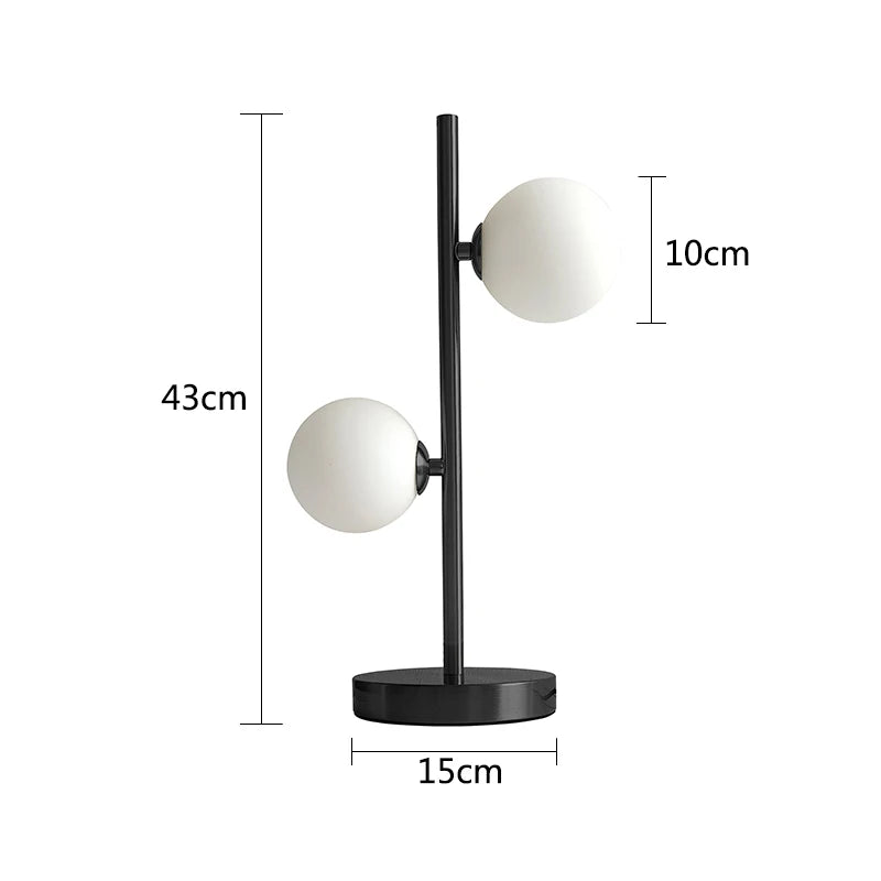 Einfache weiße Glaskugel Tischlampen Nordic kreative Schlafzimmer Nachttischlampe Eisen Gold LED Beleuchtungskörper